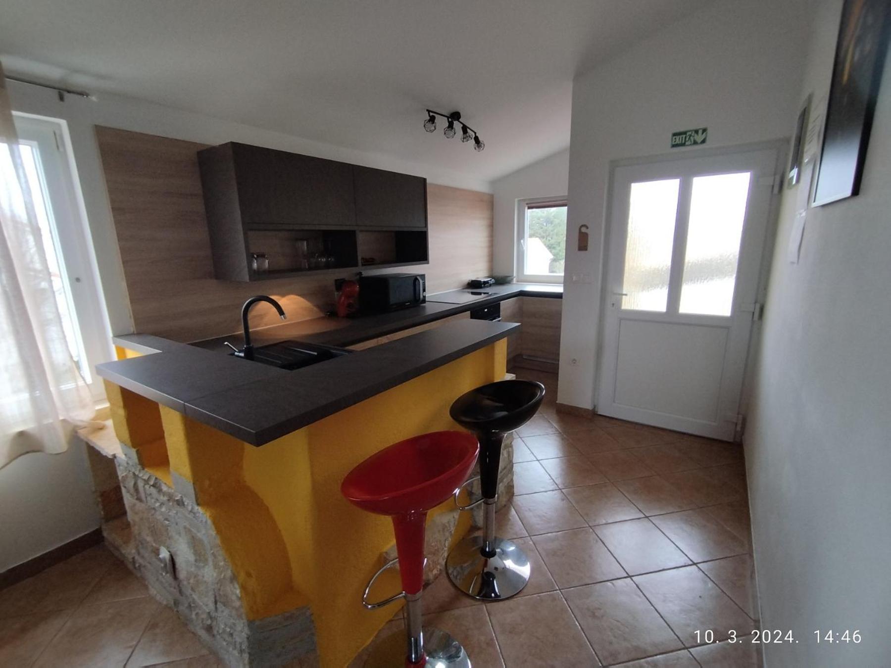 Apartment Zelena Oaza Sisan 75 M2 - 2 Bedrooms Buitenkant foto