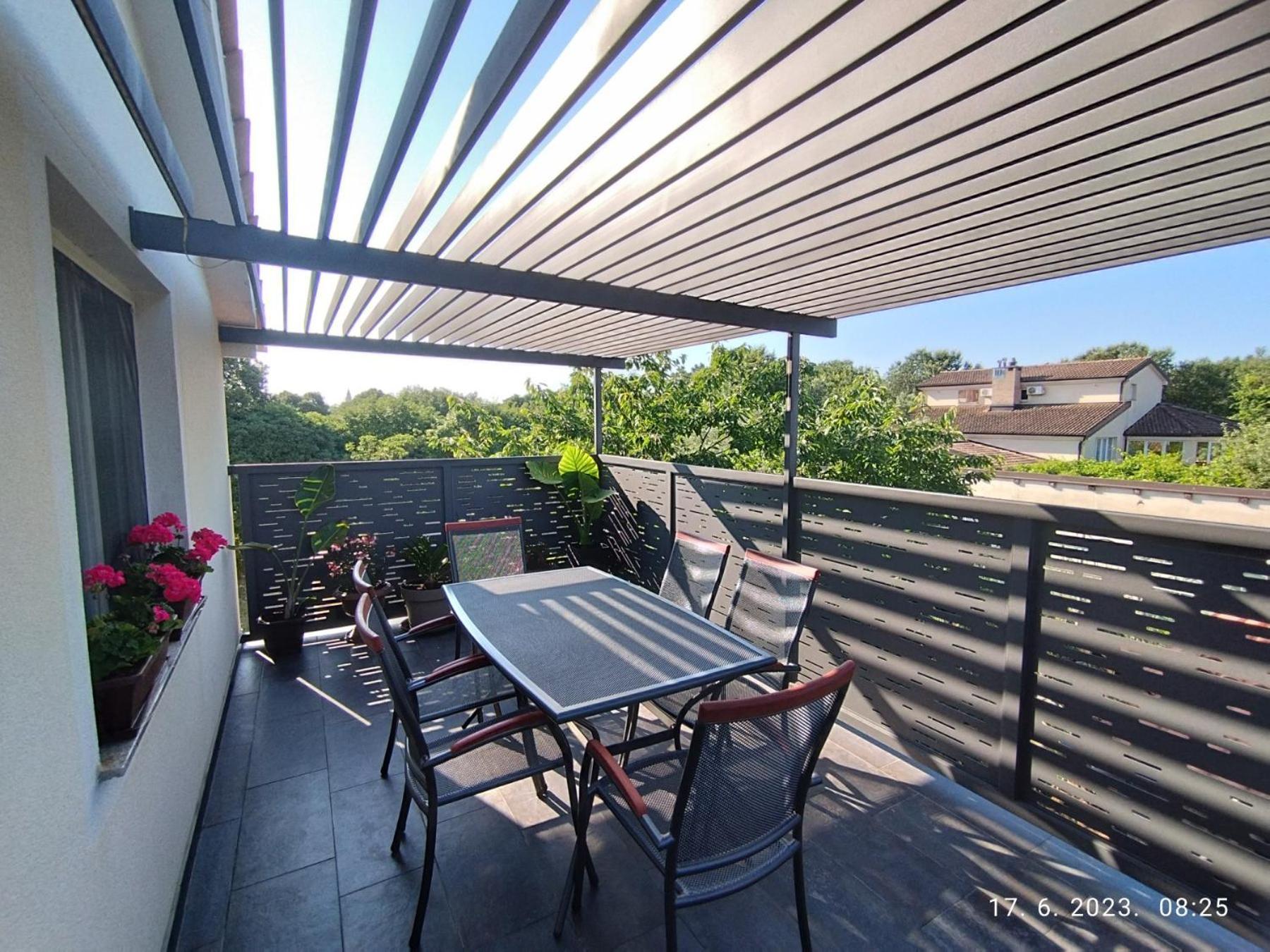 Apartment Zelena Oaza Sisan 75 M2 - 2 Bedrooms Buitenkant foto